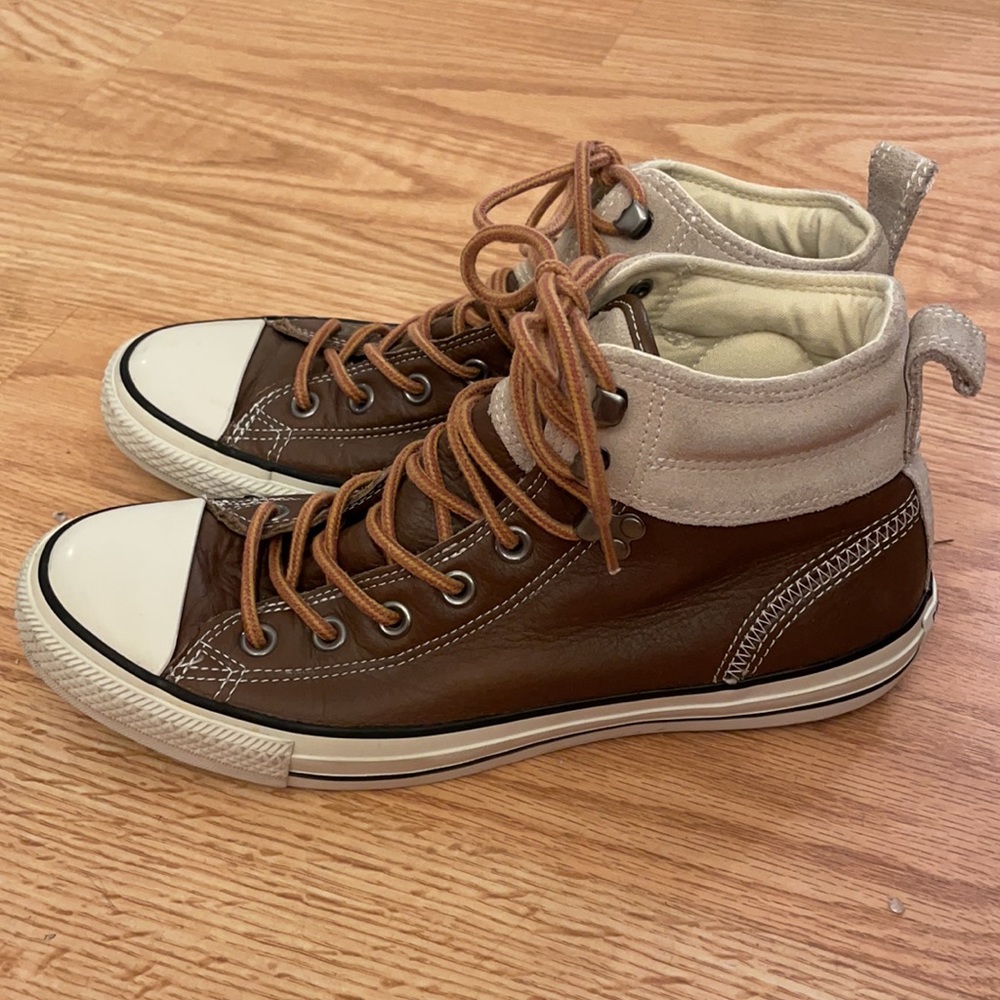 Converse Men’s -Pebbled Leather & Suede - 9